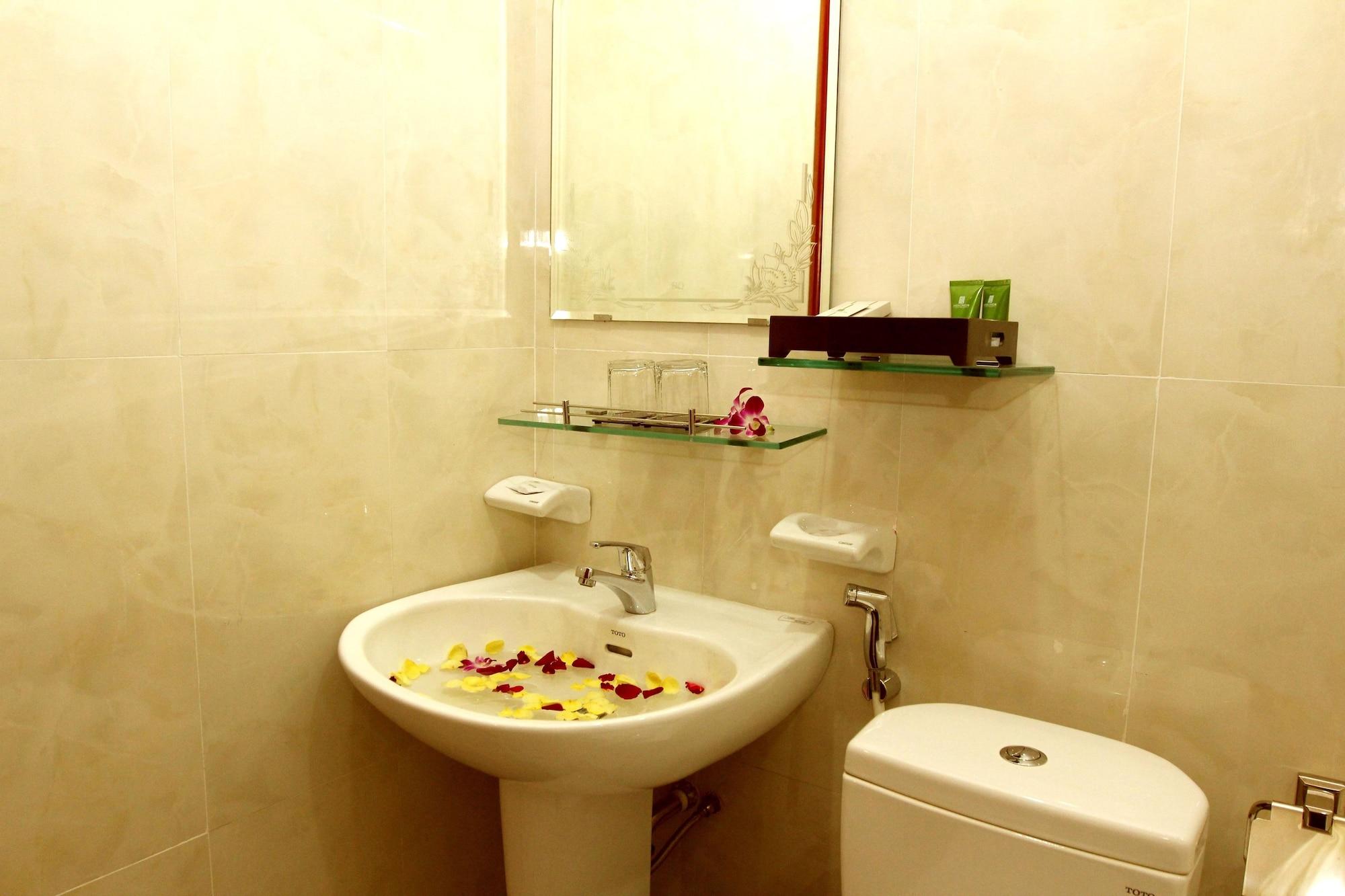 Mekong 9 Hotel Saigon Ho Chi Minh City Exterior photo